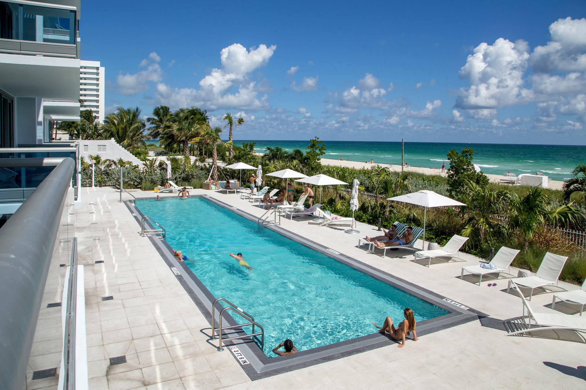 Cote D'Azur Ocean Apartments Miami Beach Exterior photo