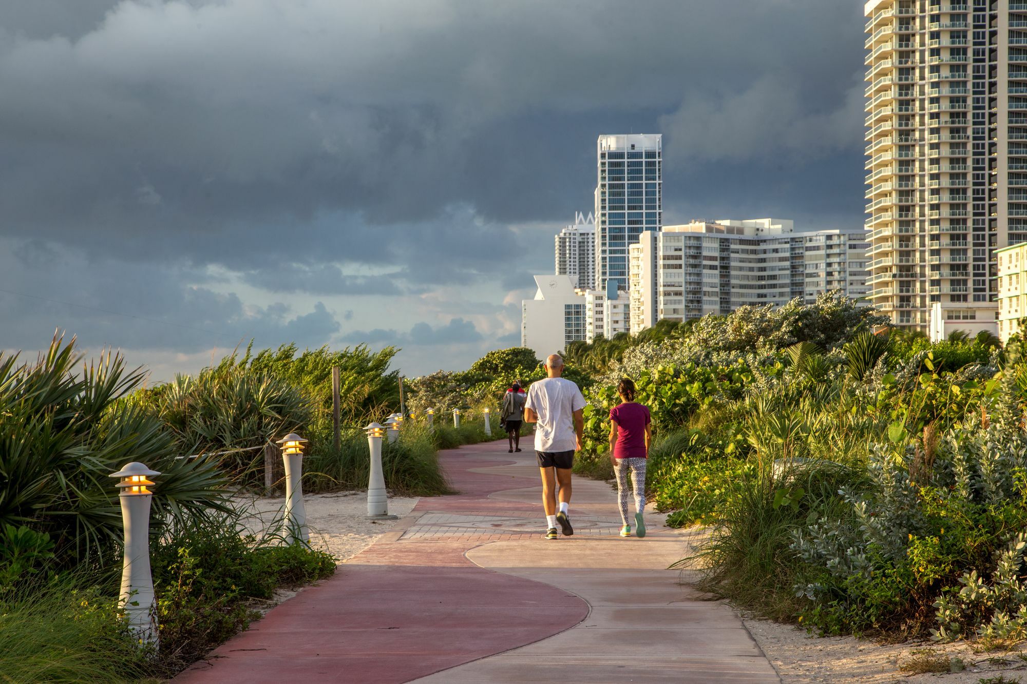 Cote D'Azur Ocean Apartments Miami Beach Exterior photo